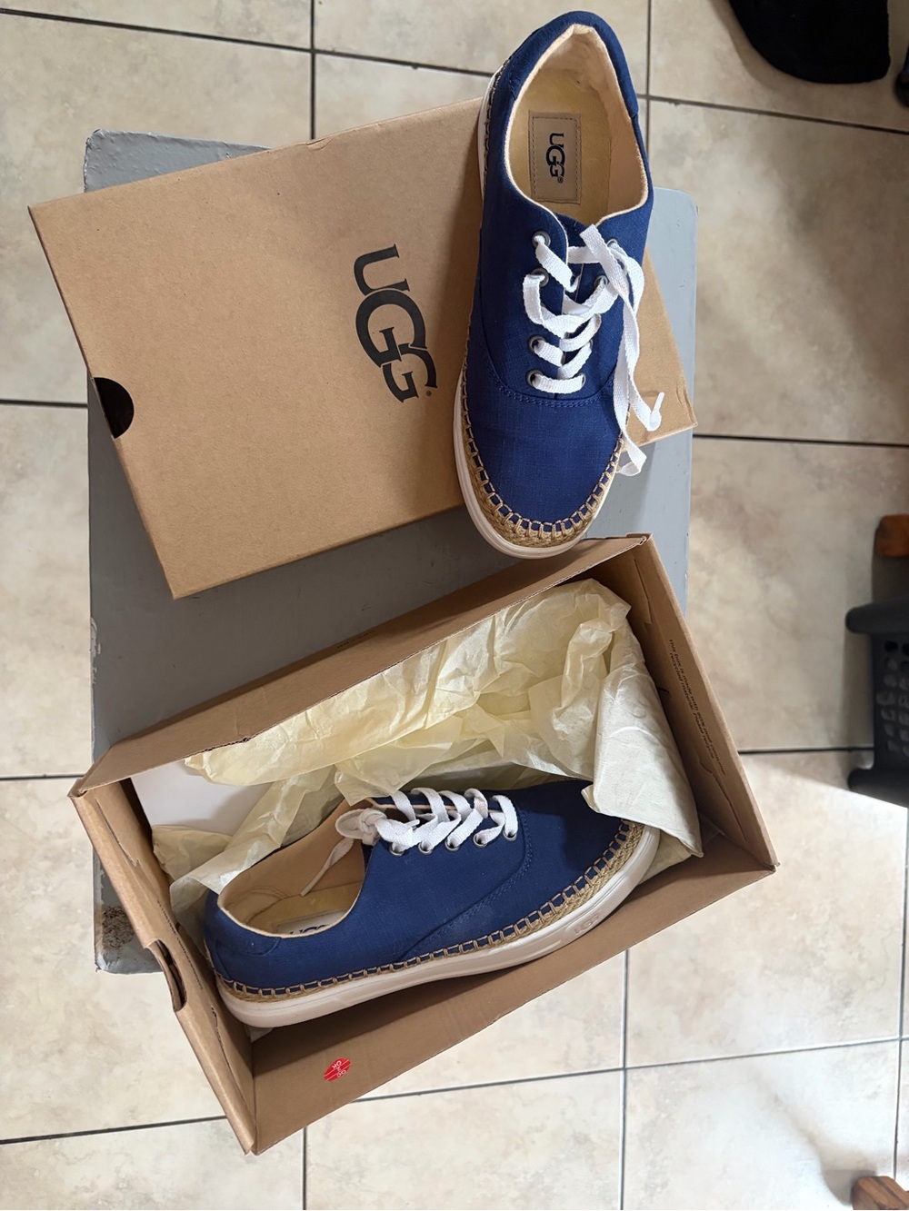 Ugg shoes